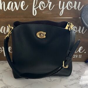 Coach Willow Bucket Bag